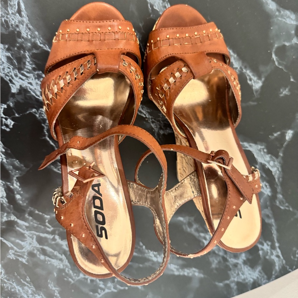 Soda Women's Wedge Sandals Brown Sz 7.5 & Jellypop Black Wedge Sz 7 LOT OF 2 - Picture 13 of 13